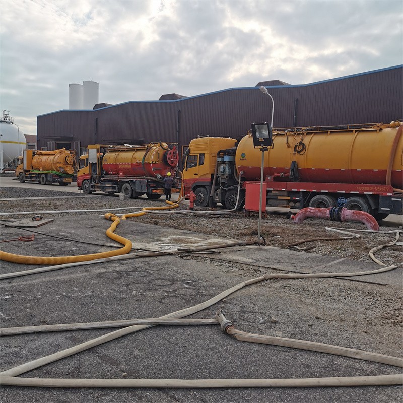 沙湾污水池清理