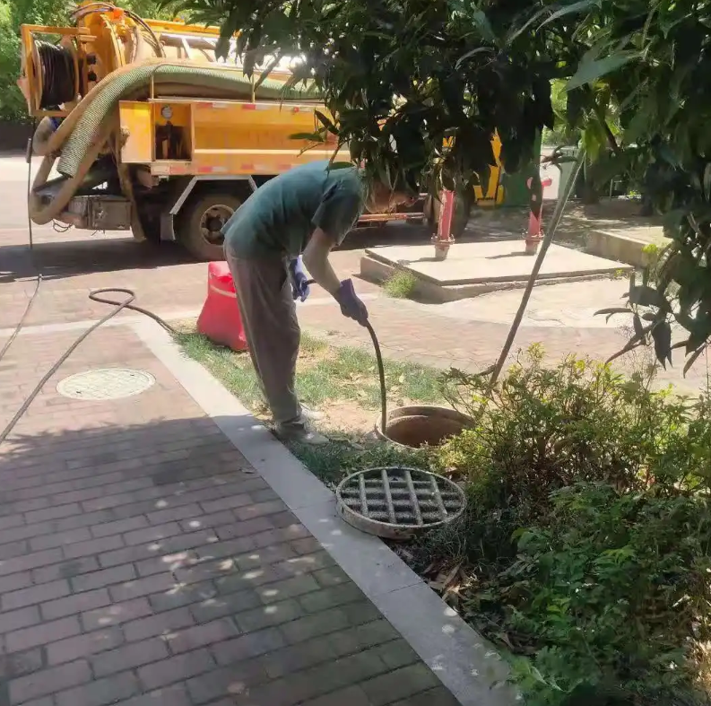 沙湾市政排污管道清淤疏通——专业团队，让您全程省心！